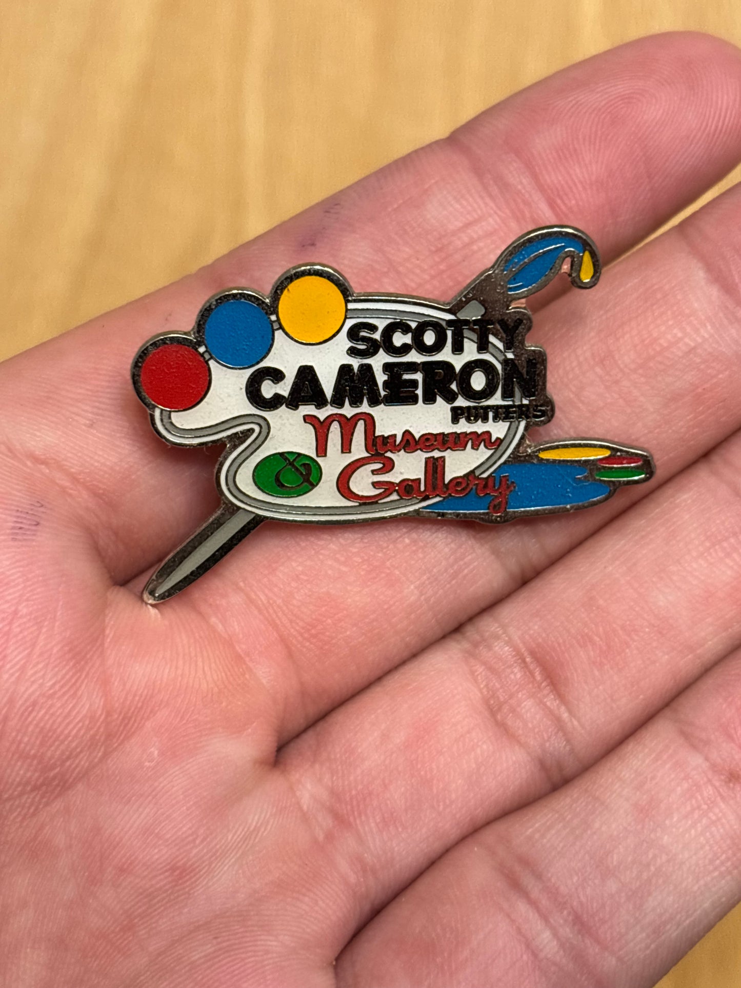 2019 Scotty Cameron Museum and Gallery Paintbrush Japan Pin