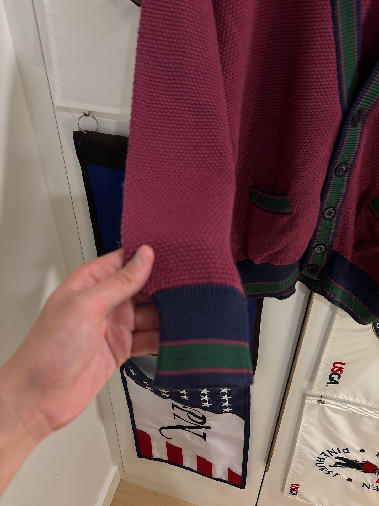 1990s Vintage Masters Augusta National Cardigan Sweater Burgundy