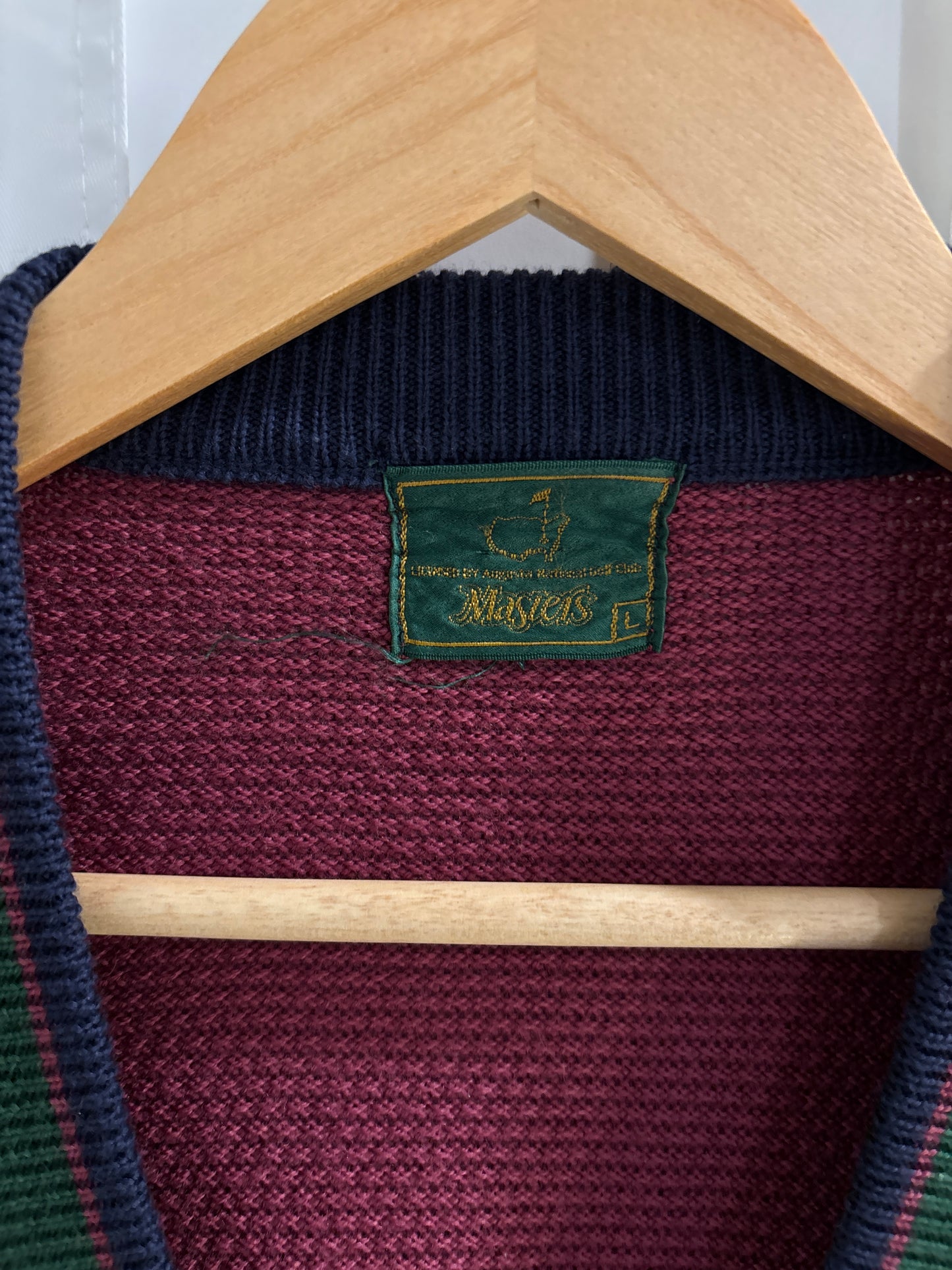 1990s Vintage Masters Augusta National Cardigan Sweater Burgundy