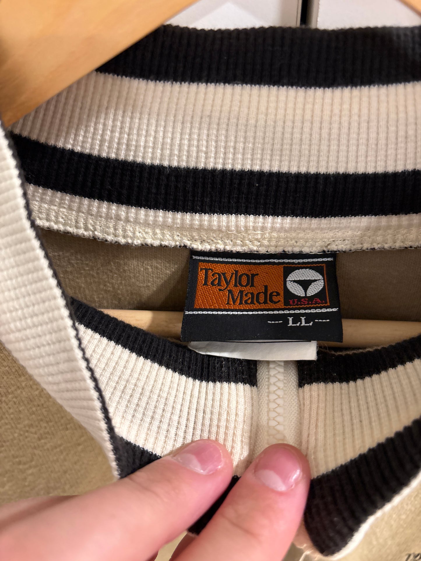 1990s Vintage Taylormade TM Script Find Your Game Quarter Sweater
