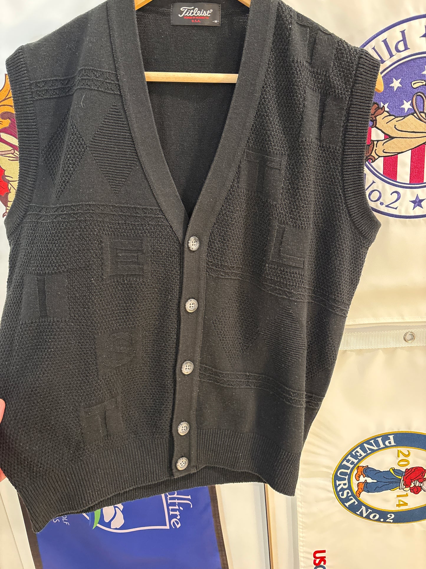 1990s Vintage Titleist Spell Out Sweater Vest Black