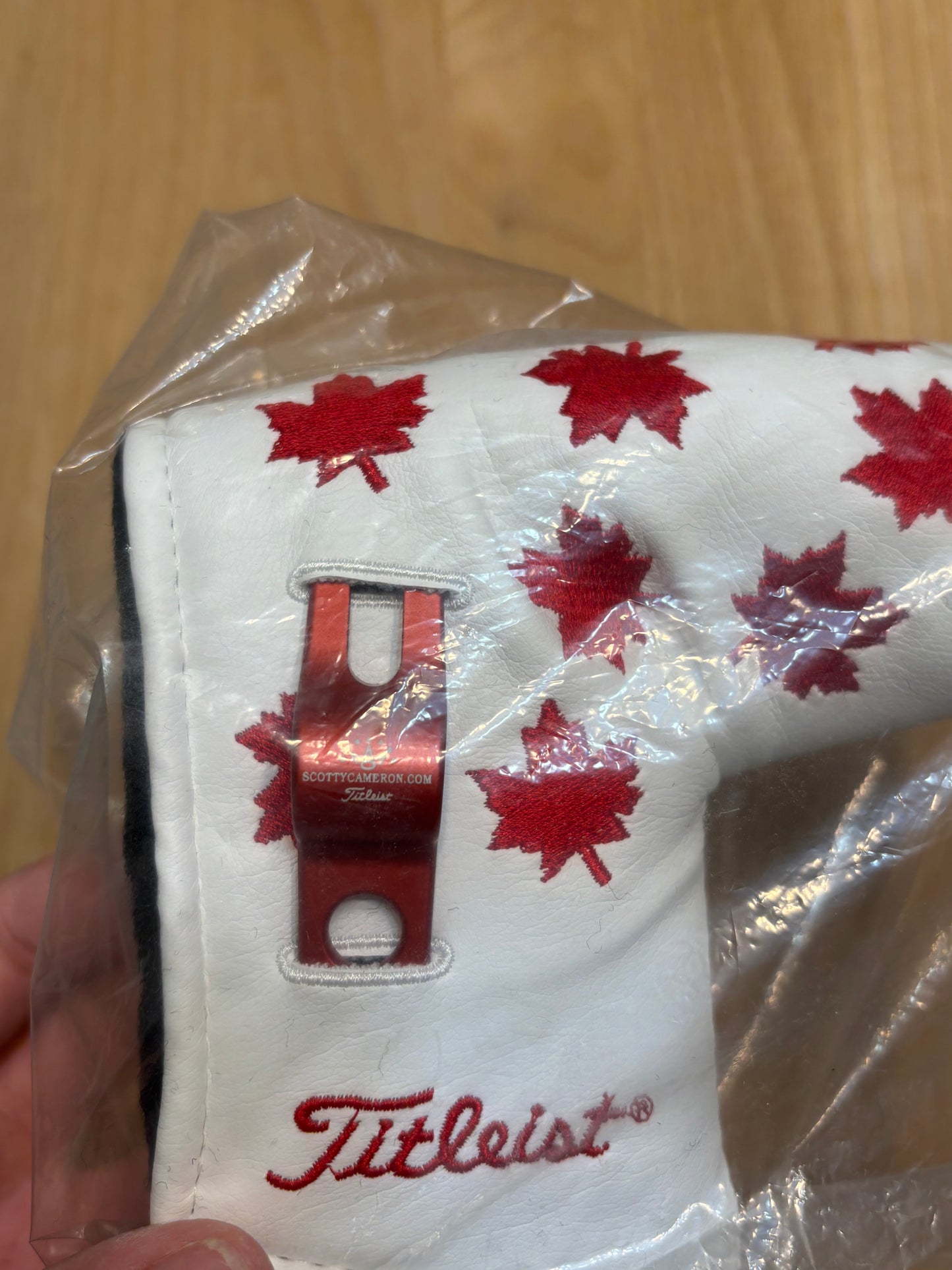 2003 Scotty Cameron Maple Leaf/Canada Headcover