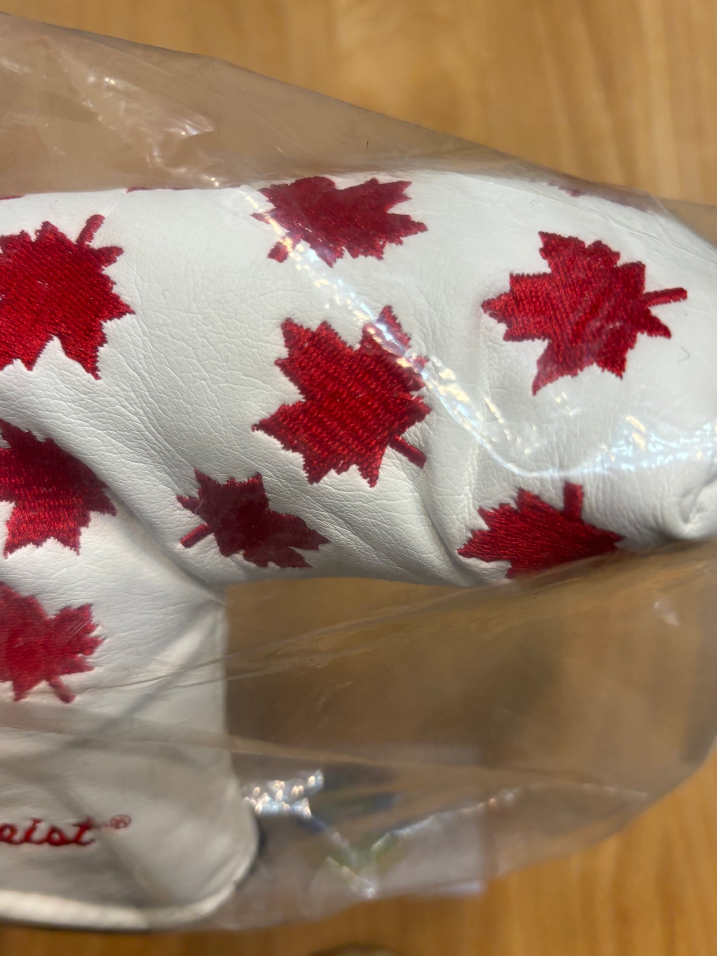 2003 Scotty Cameron Maple Leaf/Canada Headcover