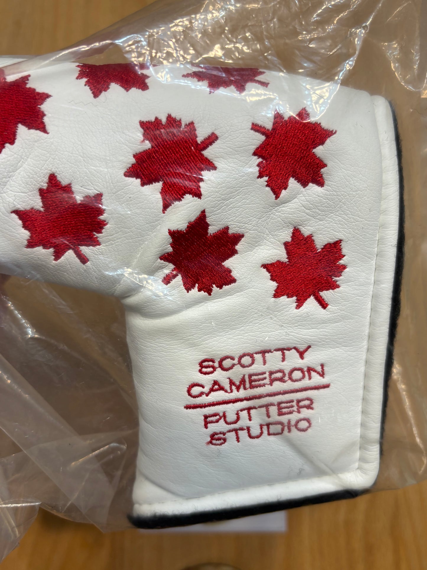 2003 Scotty Cameron Maple Leaf/Canada Headcover