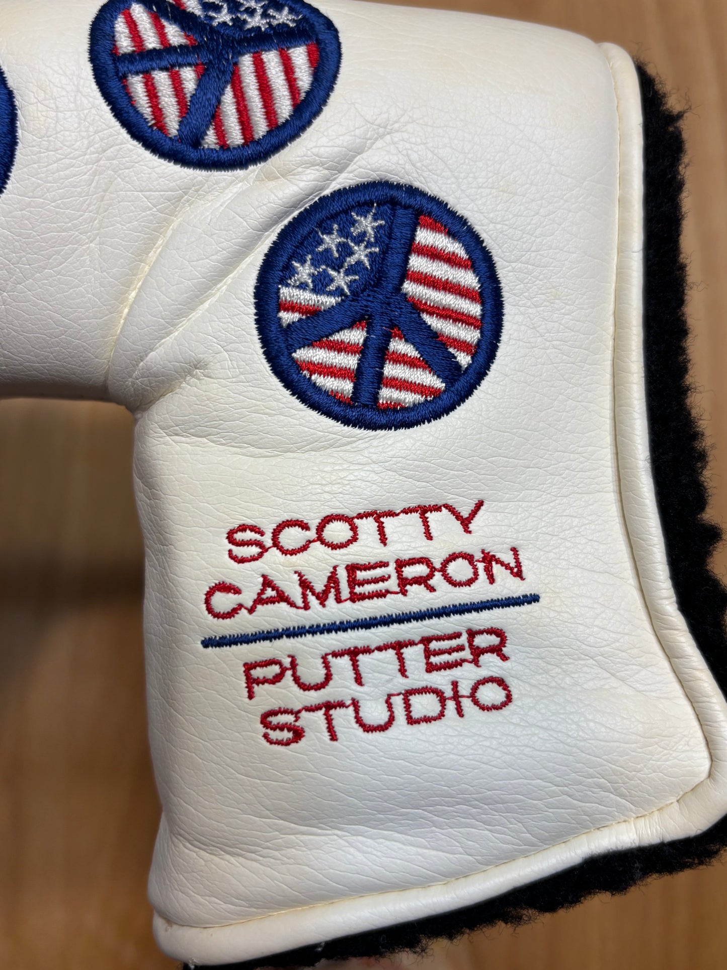 2004 Scotty Cameron USA Peace Sign Headcover