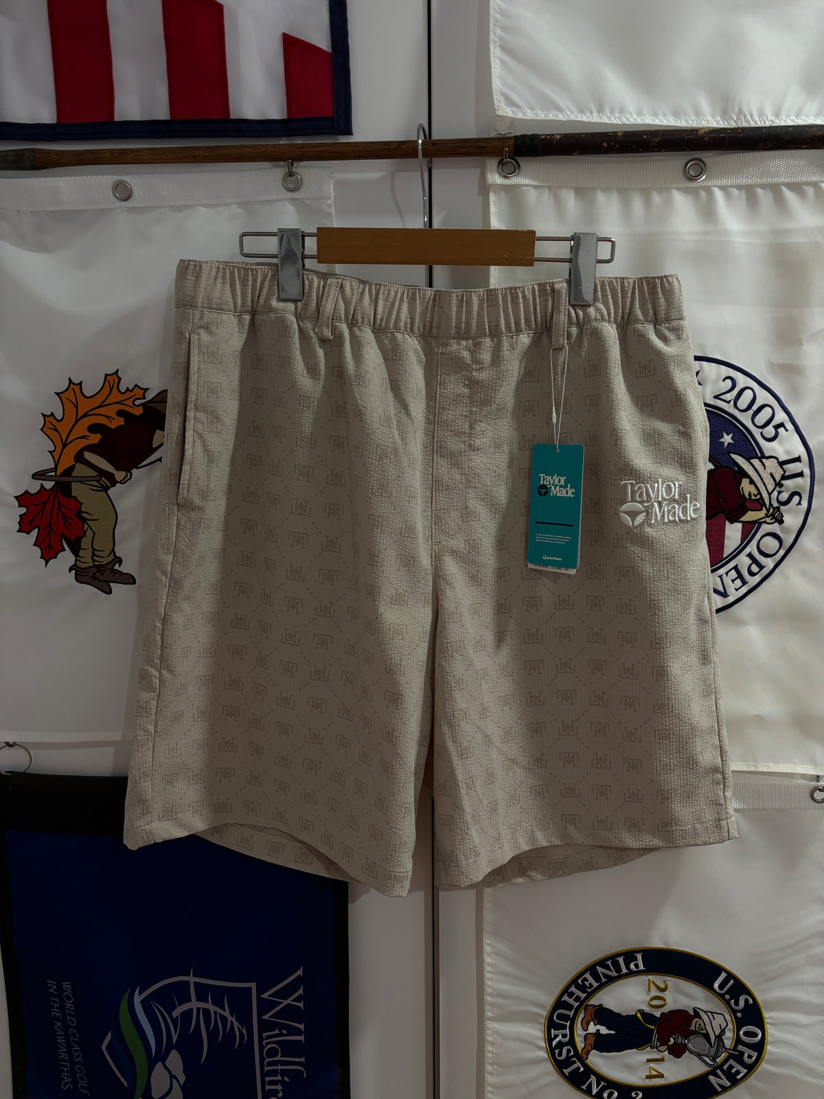 TaylorMade Classic Logo TM Monogram Shorts Beige