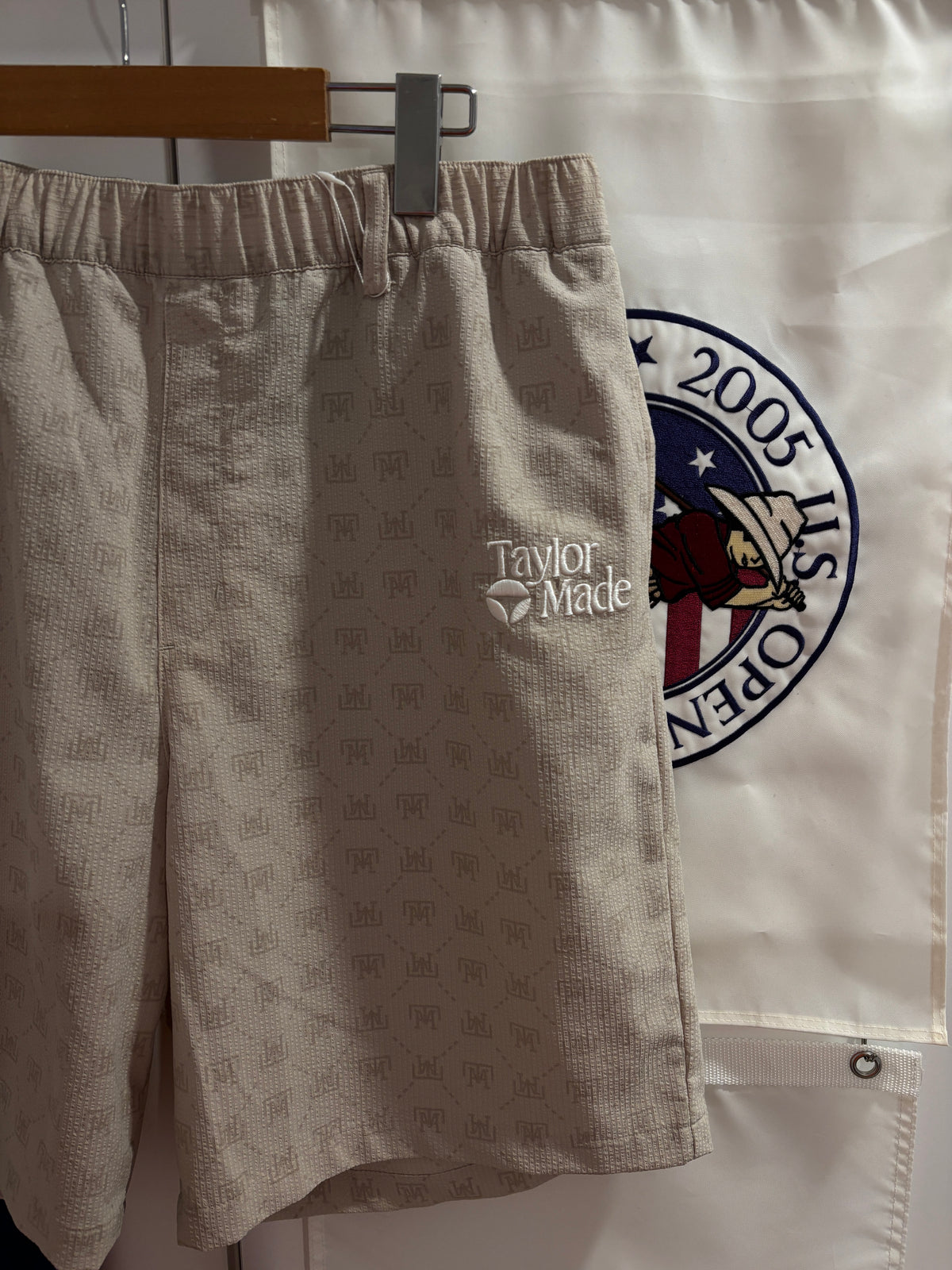 TaylorMade Classic Logo TM Monogram Shorts Beige