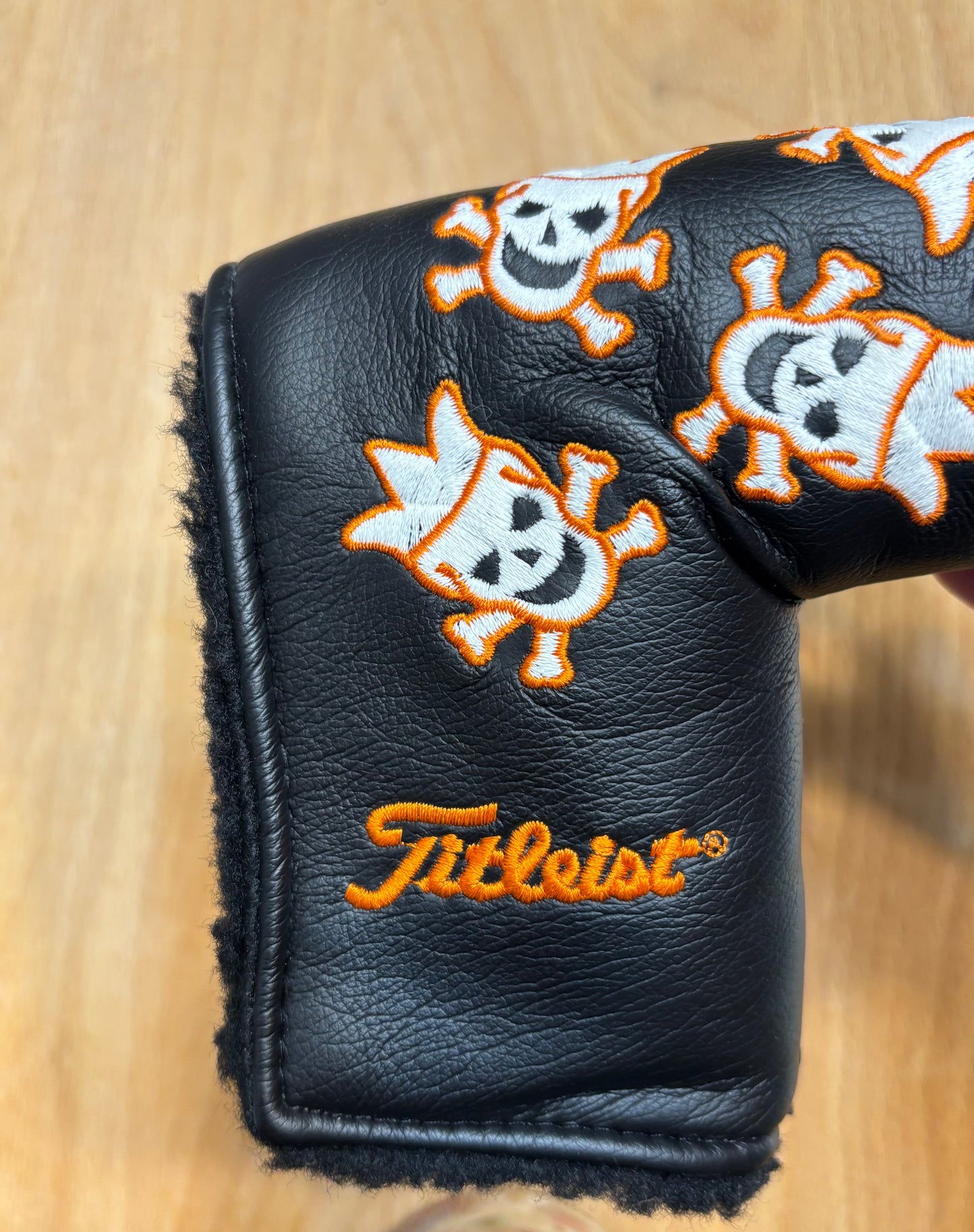 2007 Scotty Cameron Halloween Skull & Bones Headcover