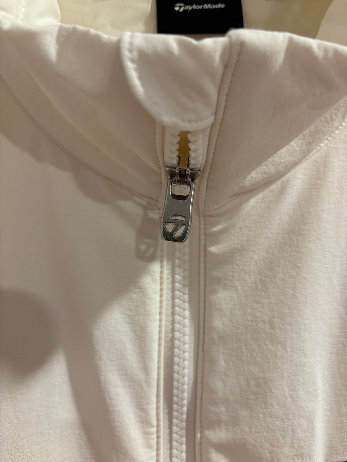 2020s TaylorMade Retro Classic Logo Puffer Jacket White
