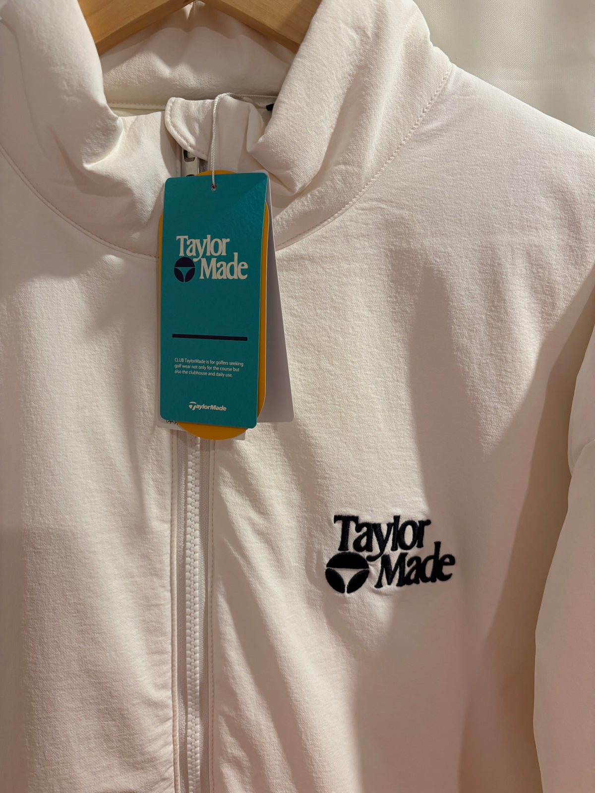 2020s TaylorMade Retro Classic Logo Puffer Jacket White