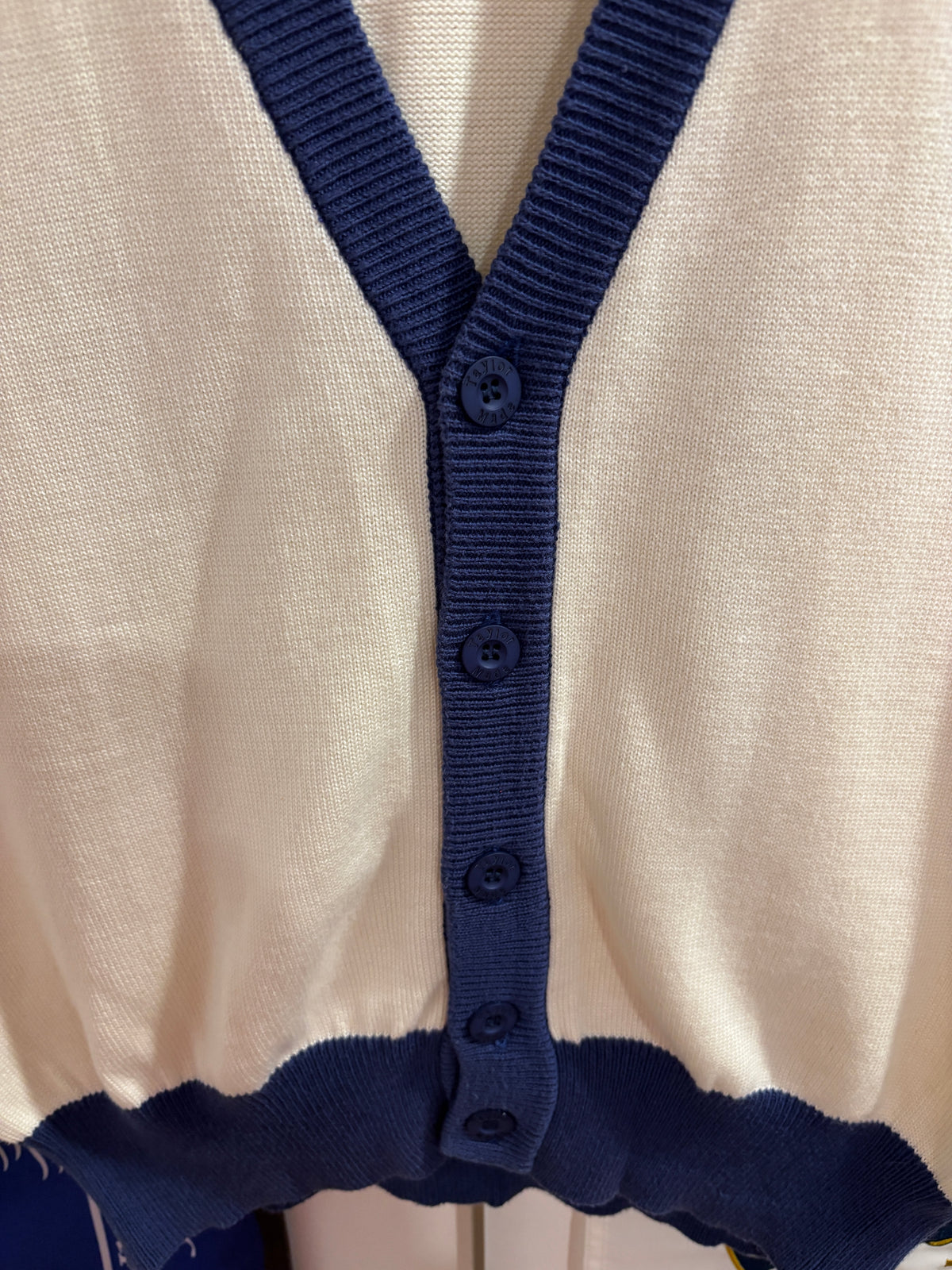 1990s Vintage TaylorMade Classic Logo Wool Knit Sweater White/Blue