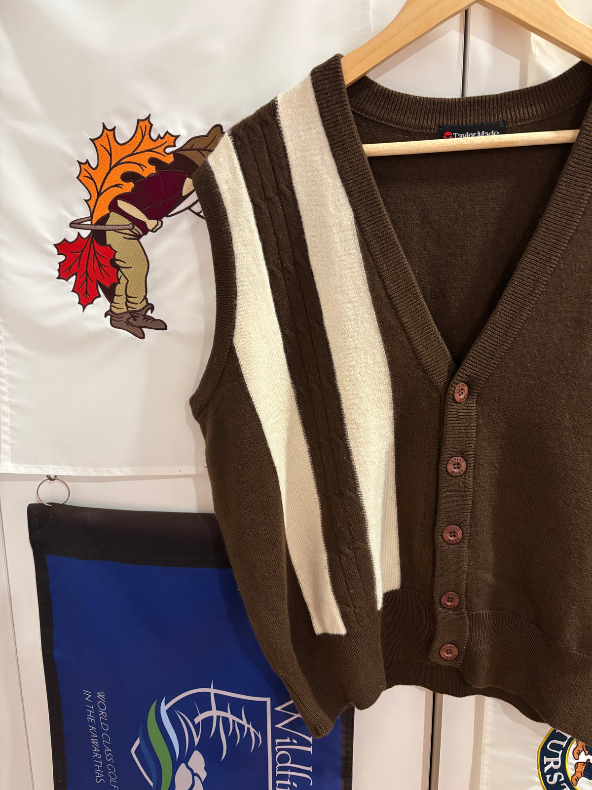 1990s Vintage TaylorMade Classic Logo Wool Knit Sweater Brown/White