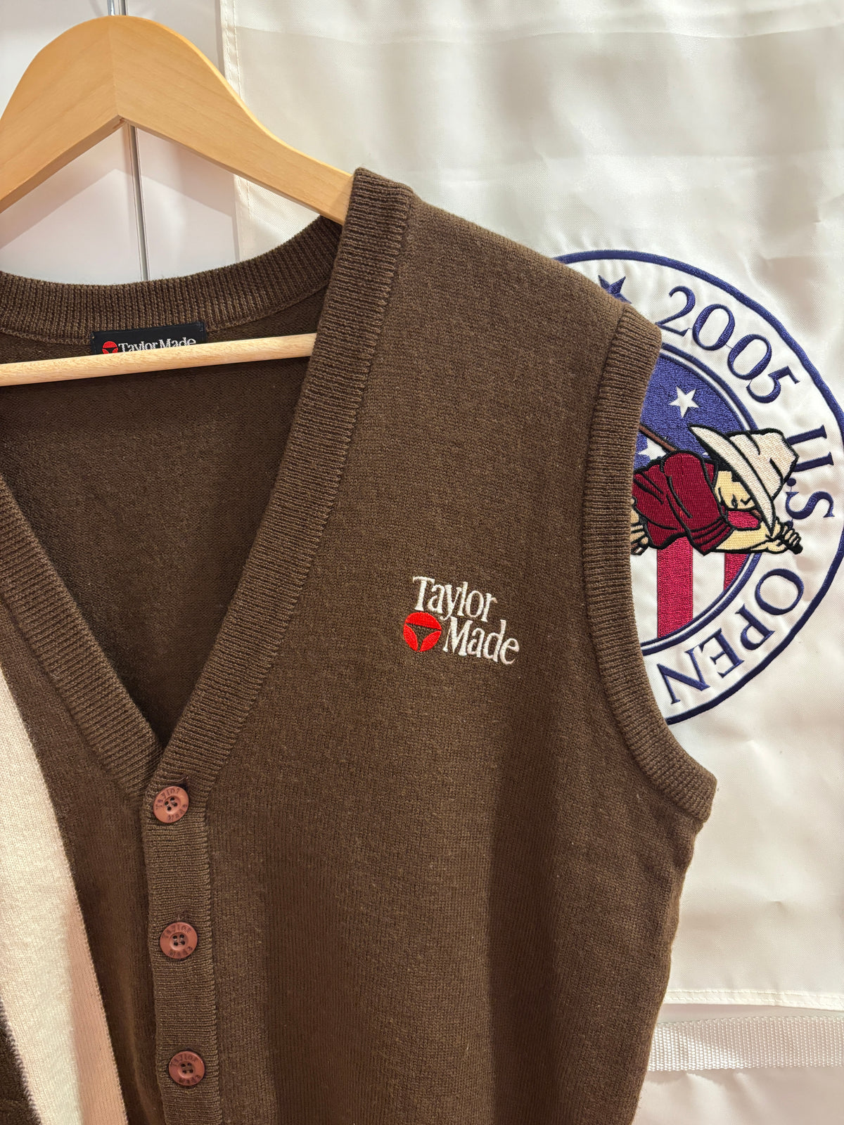 1990s Vintage TaylorMade Classic Logo Wool Knit Sweater Brown/White