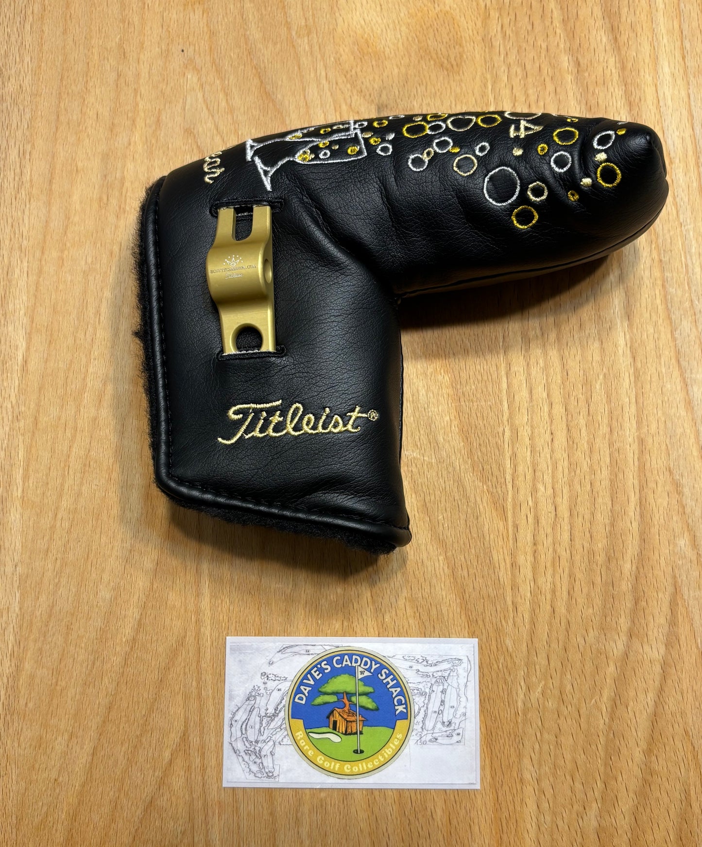 2004 Scotty Cameron Cheers 2004/Toast to the New Year Headcover