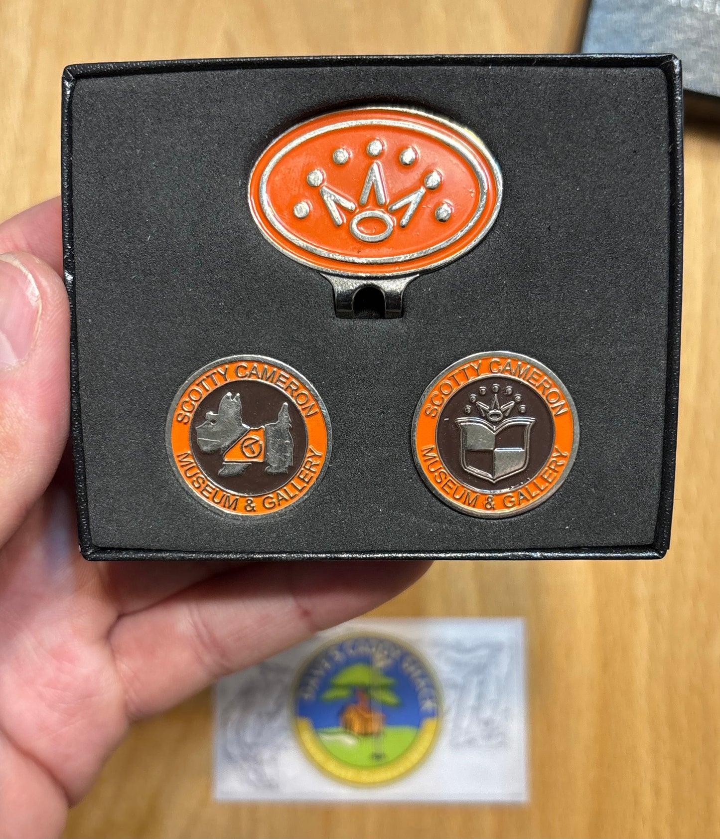 2007 Scotty Cameron Museum & Gallery Dog Ball Marker/Hat Clip