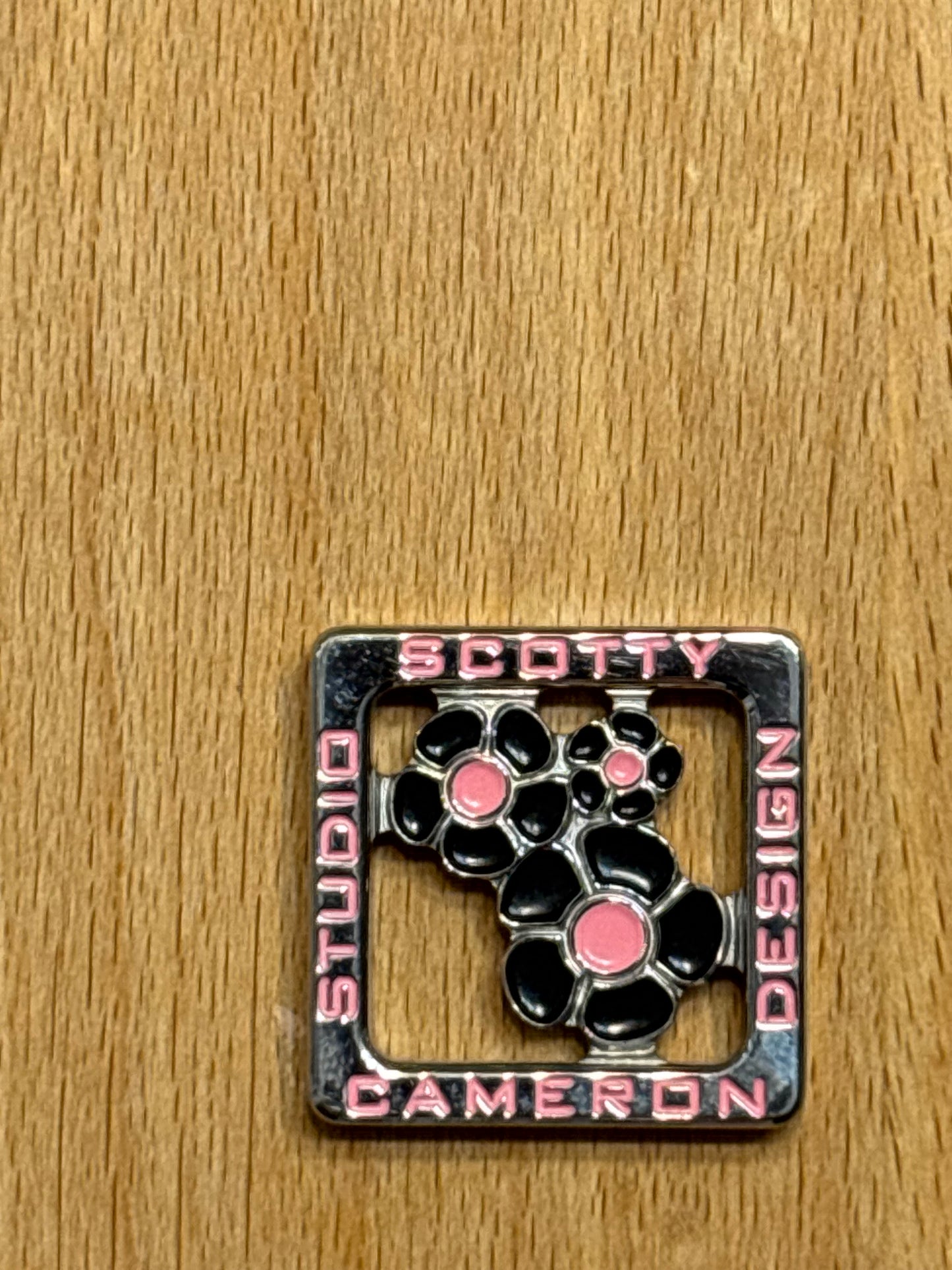 2014 Scotty Cameron Hula Flower/Pink Hibiscus Ball Marker