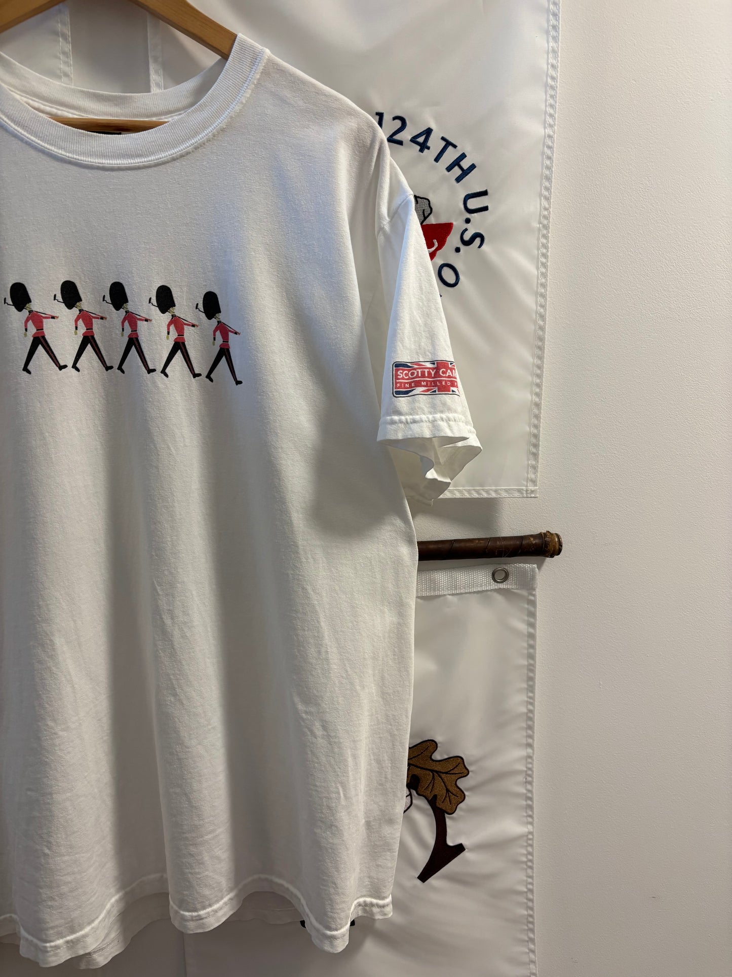 2005 Scotty Cameron British Open 2005, Royal Guards/UK Flag T Shirt