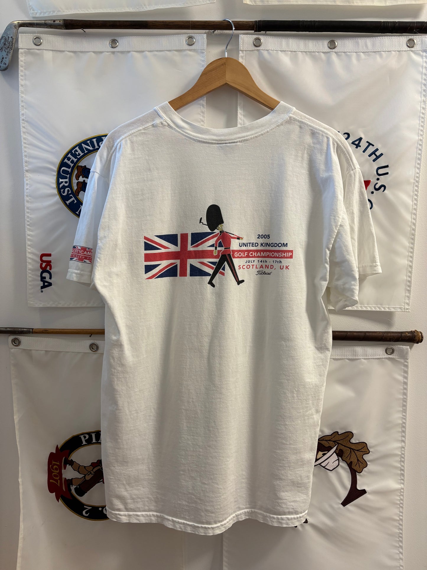 2005 Scotty Cameron British Open 2005, Royal Guards/UK Flag T Shirt