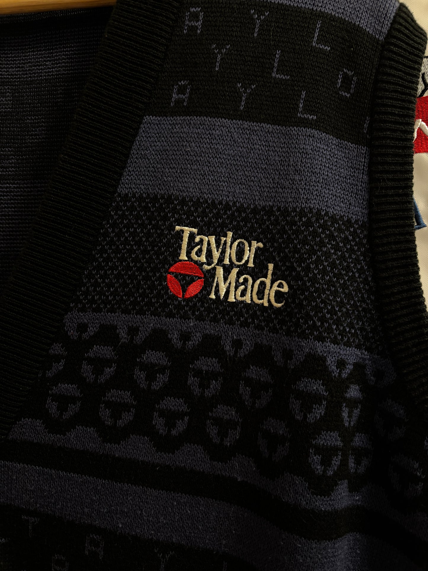 1990s Vintage Taylormade Classic Logo Knitted Sweater Vest
