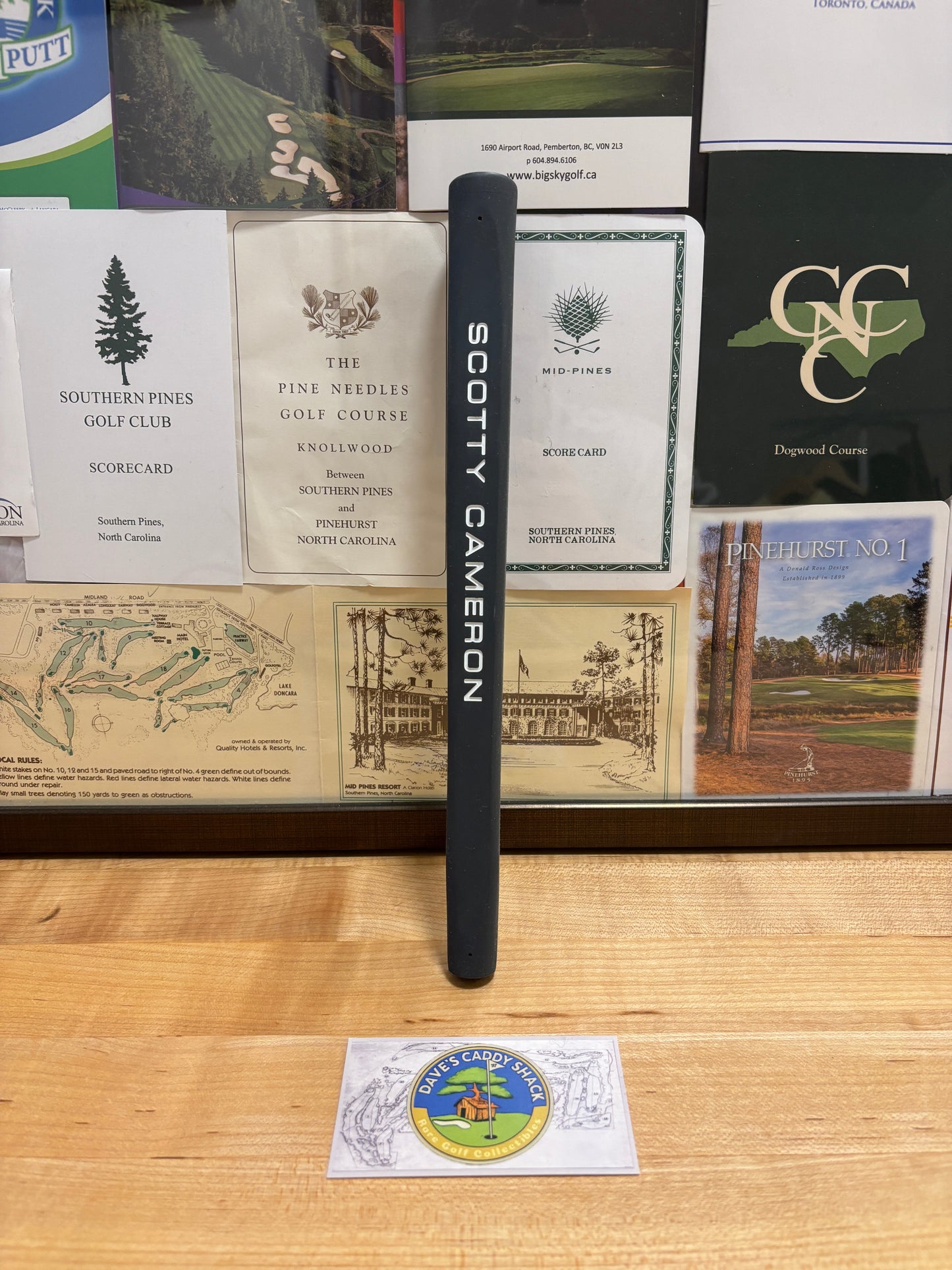 2020s Scotty Cameron Pistolini Grip Gray