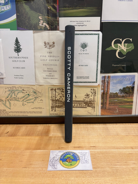 2020s Scotty Cameron Pistolini Grip Gray